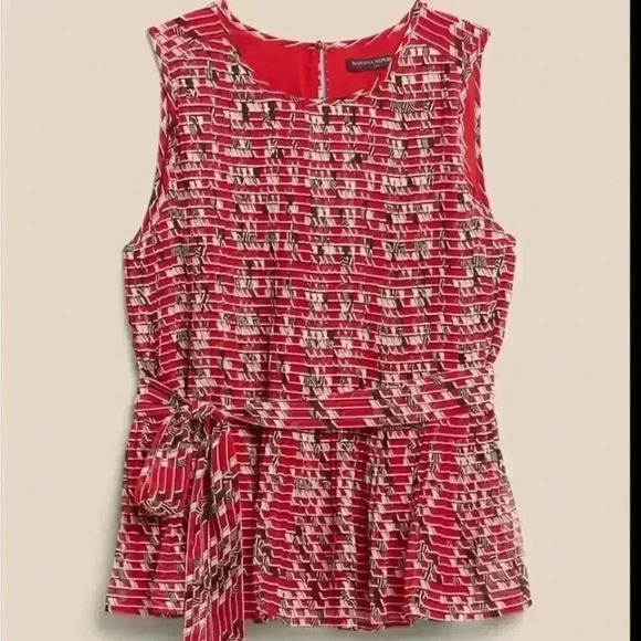 Banana Republic Pleated Tie-Waist Tank - Picture 7 of 10